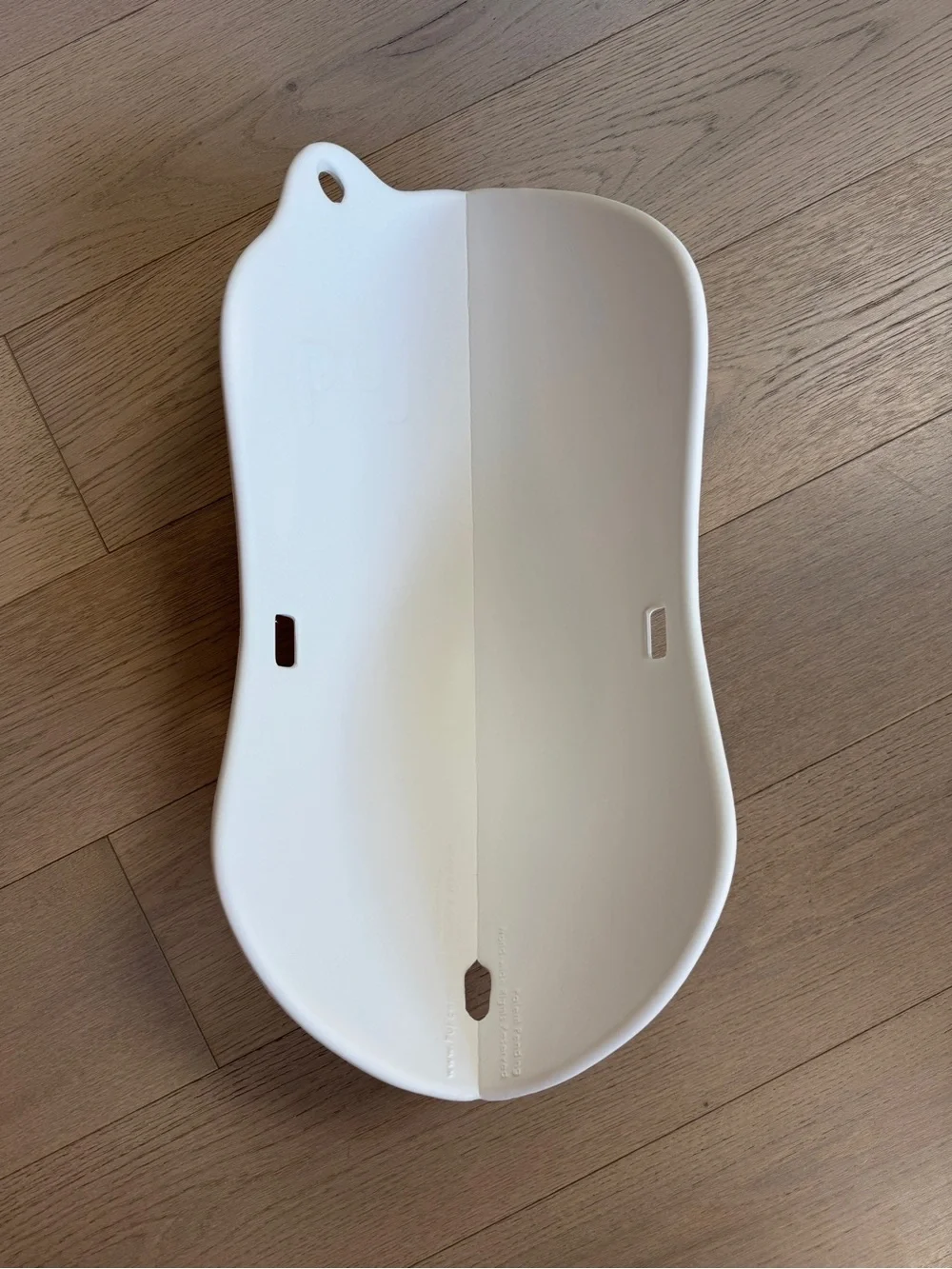 White Baby Travel Bath Seat